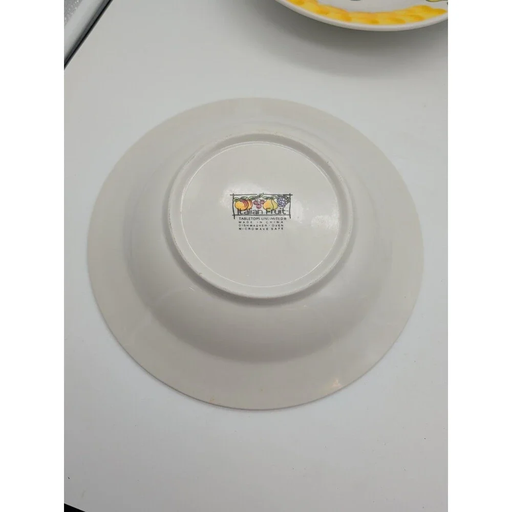Tabletops Unlimited 4 Bowls Italian Fruit Pasta Soup Rimmed Grapes Damage